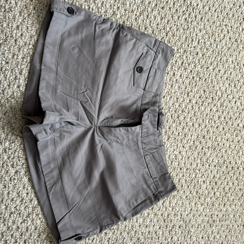 Gray, Size 4 Banana Republic Factory Shorts